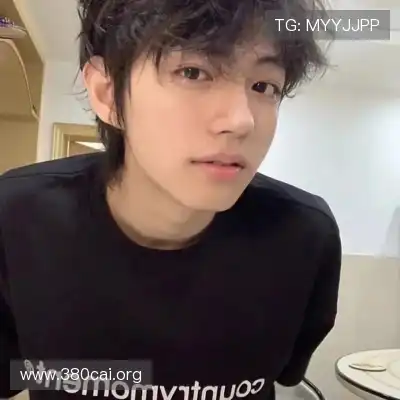 严颜含